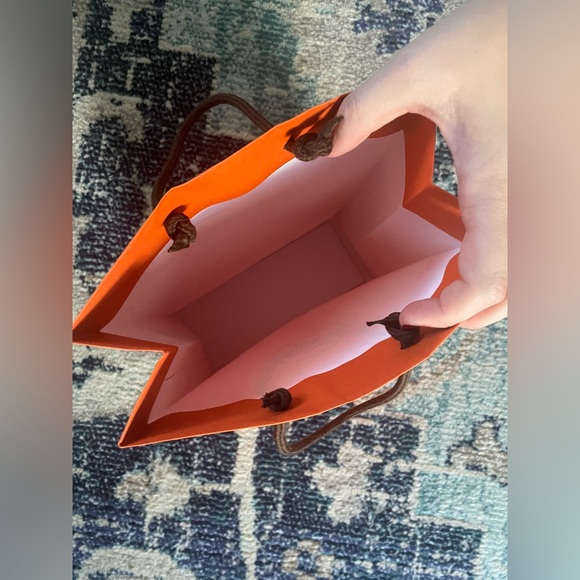 Hermes Shopping Bag - Picture 3 of 3